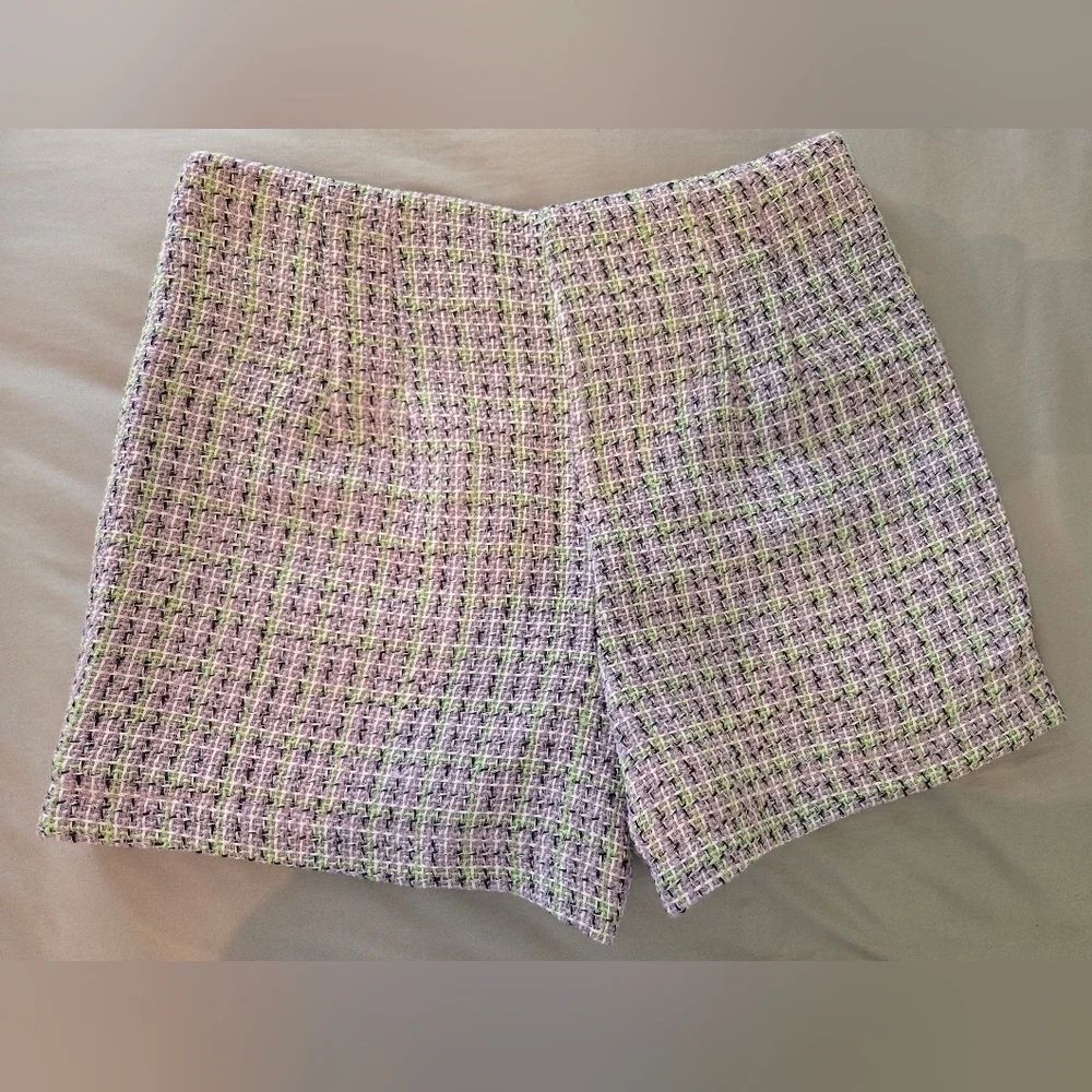 NWT | LOFT | Tweed Flap Pocket Shorts | Size: 6 | Color: Plum Combo